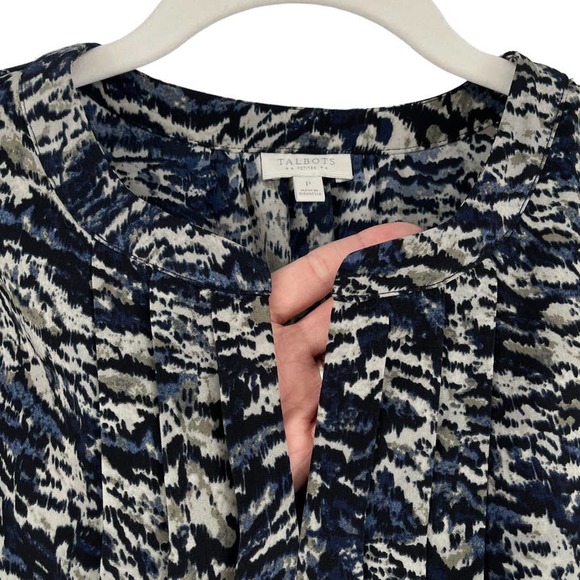 TALBOTS Petites Blouse 3/4 Sleeves Blue Print - Size P  EUC - Picture 2 of 11